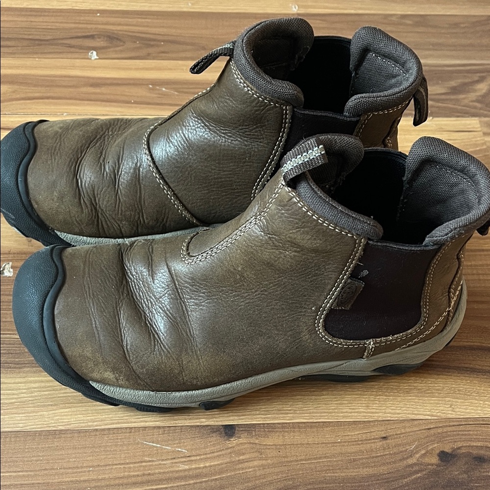 Keen Womans Brown Leather Ankle Boots